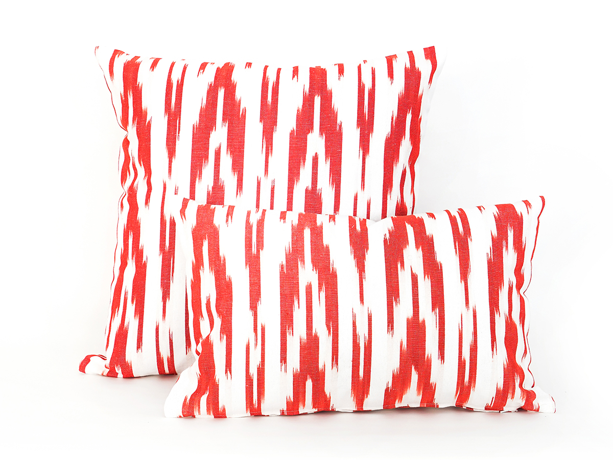 Mallorcan Ikat Fabric Cushion 109 Red – Bild 2