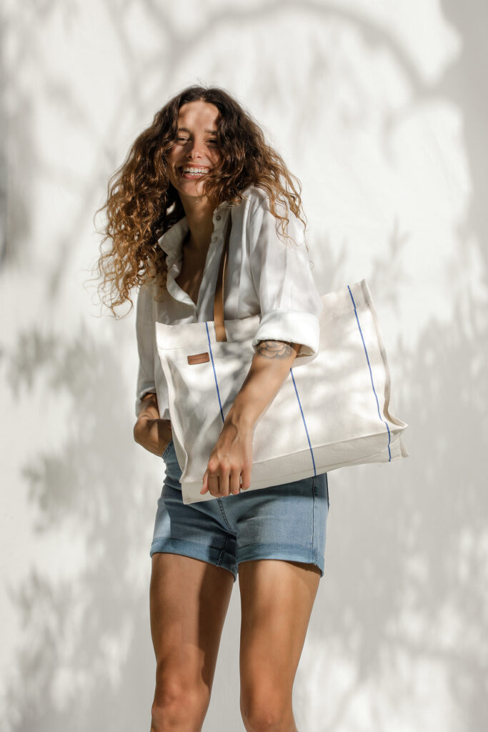 Muestra de tejido artesanal modelo 50 de Teixits Vicens